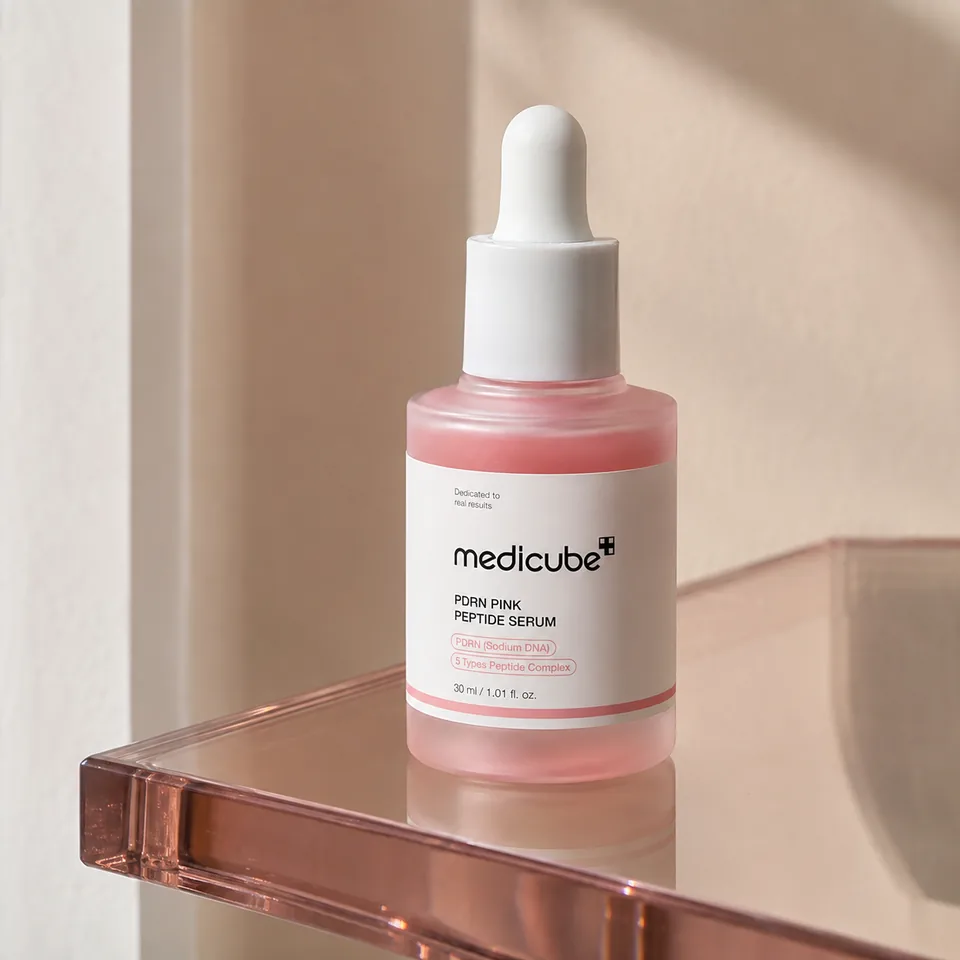 메디큐브 PDRN 핑크 펩타이드 세럼 30mL 상품 이미지